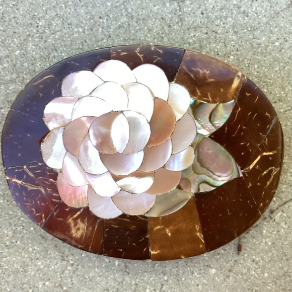 Spectacular Vintage Abalone Inlay Flower Design Belt Buckle